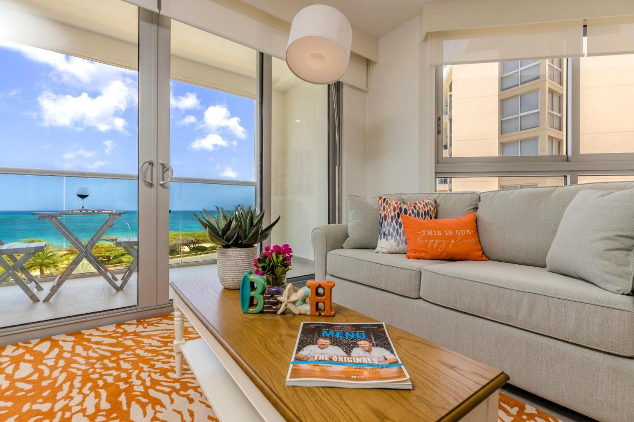 Azure Beach Residences Palm Beach Exterior foto